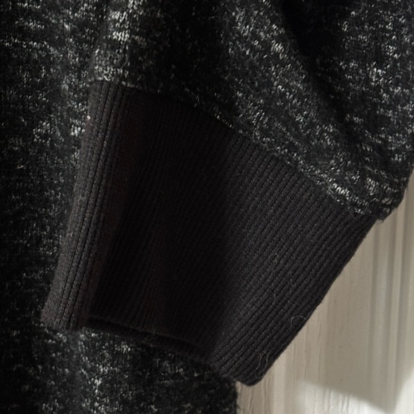 CAbi Charcoal Knit Dress Size L - Picture 3 of 6